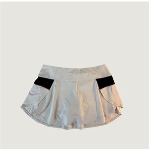 Lucky in Love Tennis Skort Skirt Size L White Black Activewear Pickleball Sporty